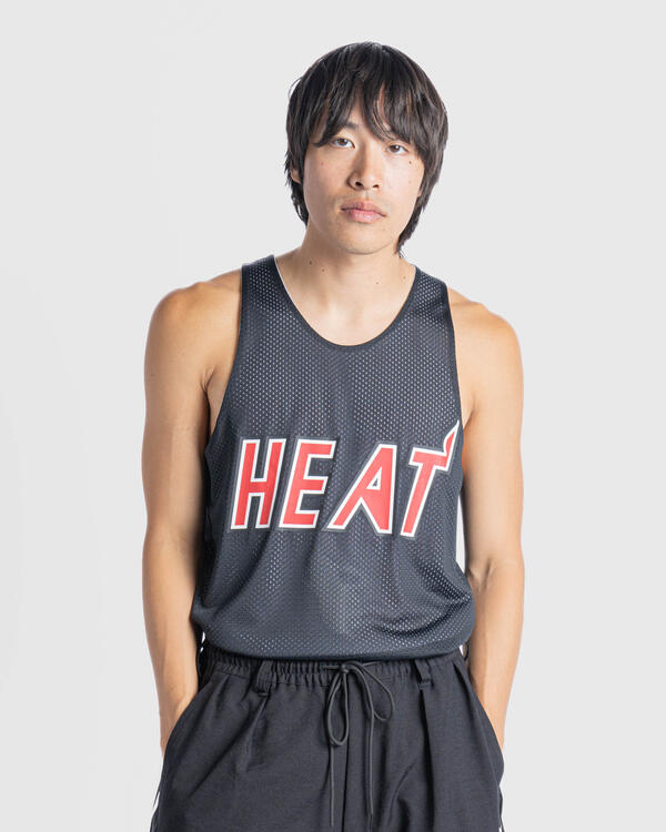 Mitchell & Ness M&N NBA REVERSIBLE MESH PRACTICE TANK VNTG LOGO 'MIAMI HEAT'  | TMTK6913-MHEYYPPPMTBK | AFEW STORE